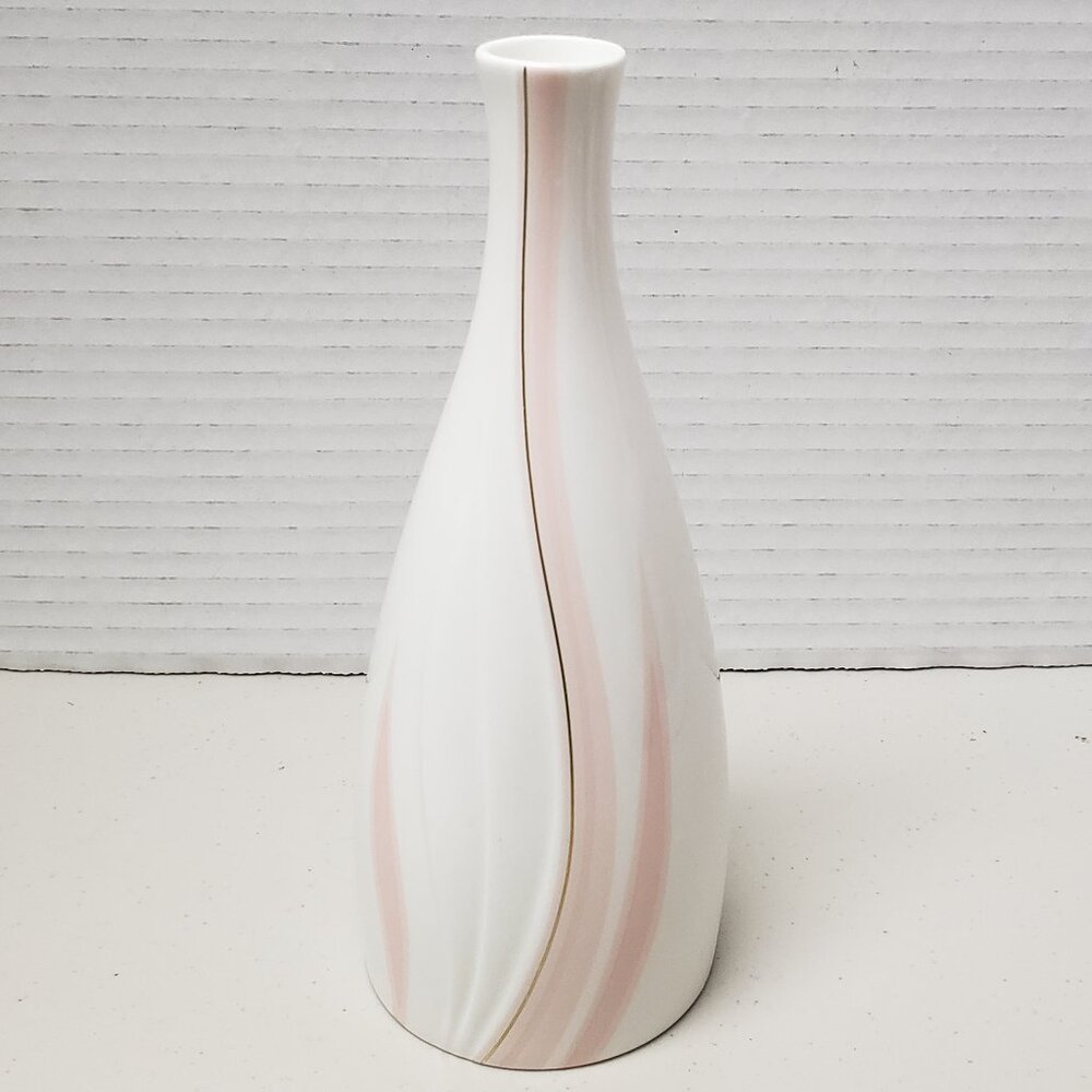 Royal Doulton Impressions by Gerald Gulotta Vase 1982